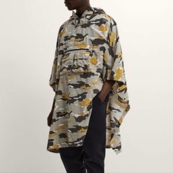 Zara Other - New Zara Yellow Gray Camo Hooded Packable Windbreaker Gorpcore Poncho Men’s M
